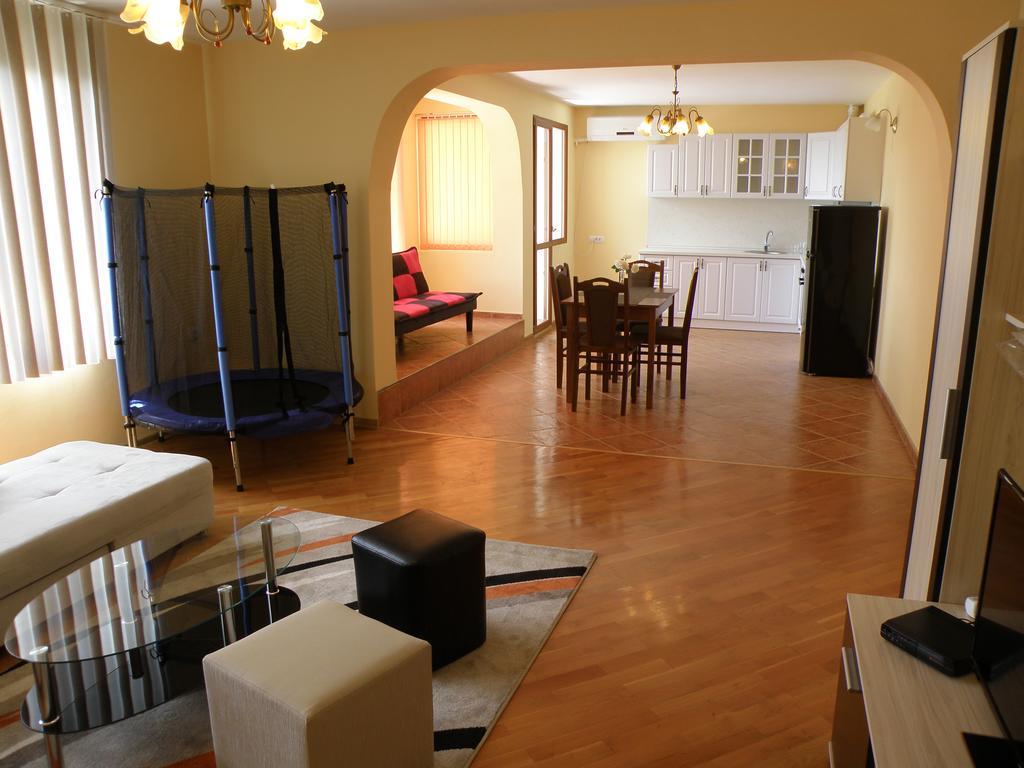 וליקו טורנובו Apartments Kaloyan מראה חיצוני תמונה